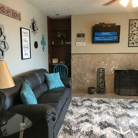 Anchorage Uptown Suites מראה חיצוני תמונה