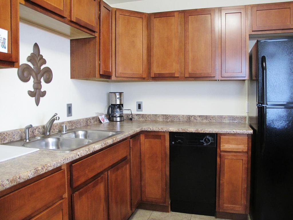 Anchorage Uptown Suites חדר תמונה