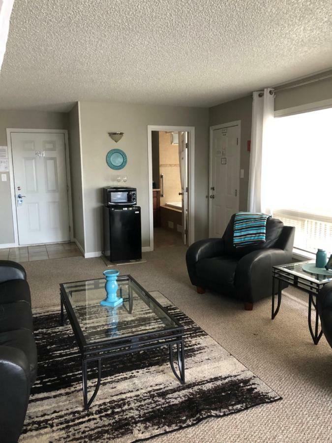 Anchorage Uptown Suites מראה חיצוני תמונה
