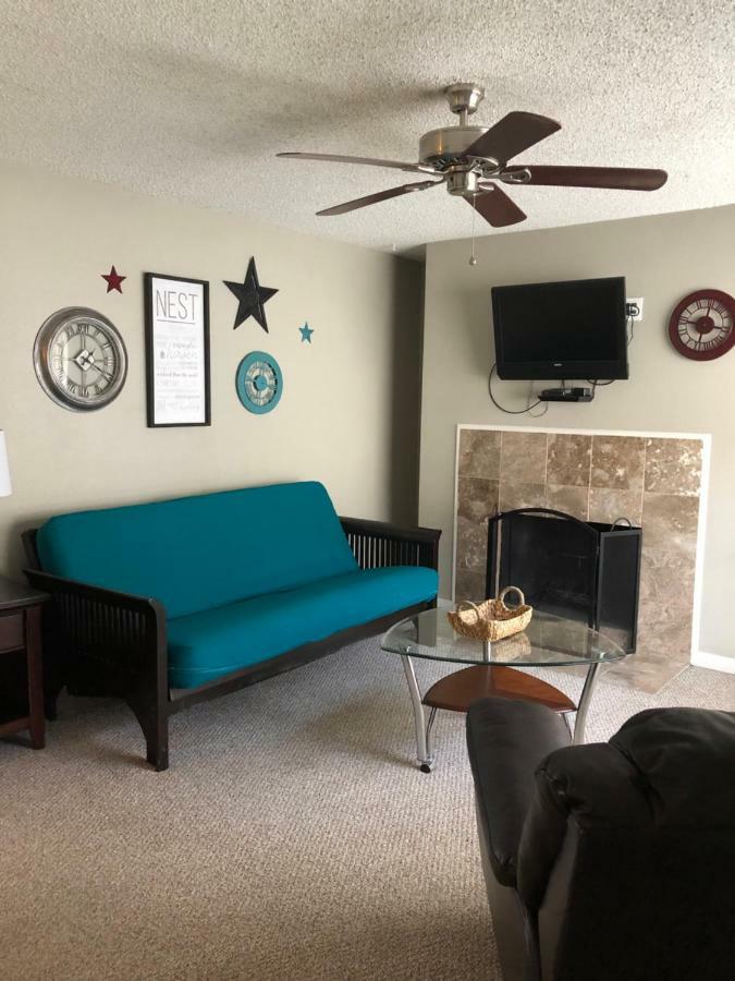 Anchorage Uptown Suites מראה חיצוני תמונה