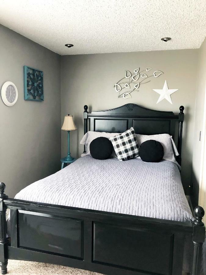 Anchorage Uptown Suites מראה חיצוני תמונה