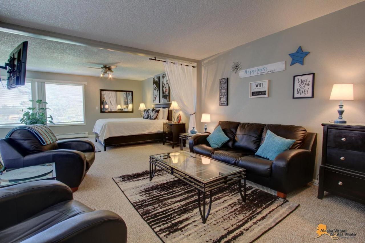 Anchorage Uptown Suites מראה חיצוני תמונה